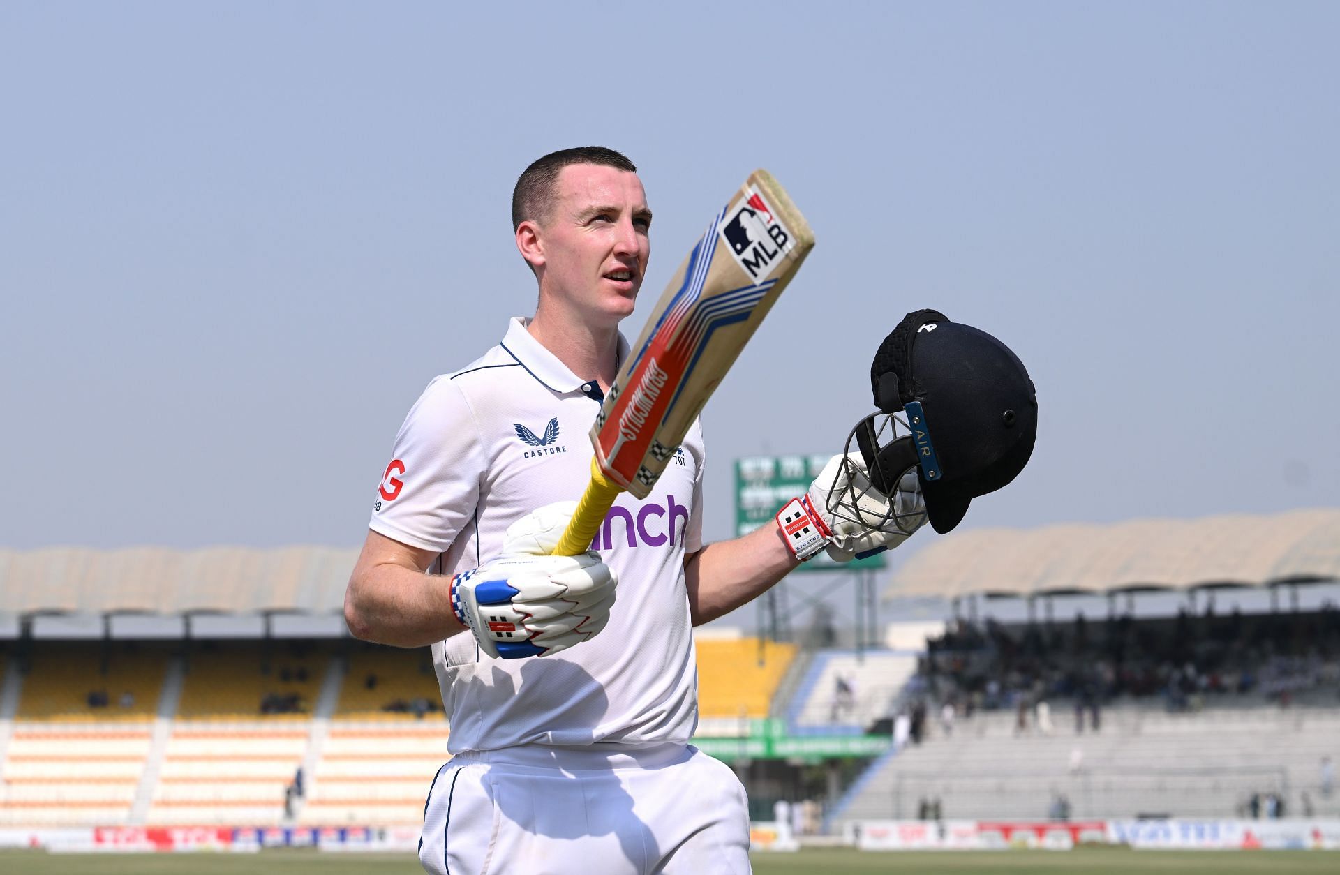 Pakistan v England - 1st Test Match: Day Four